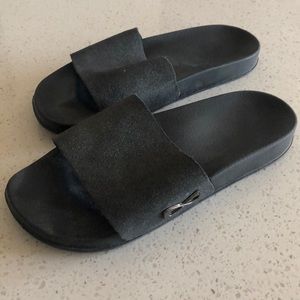 Nfinity Athletic Slides